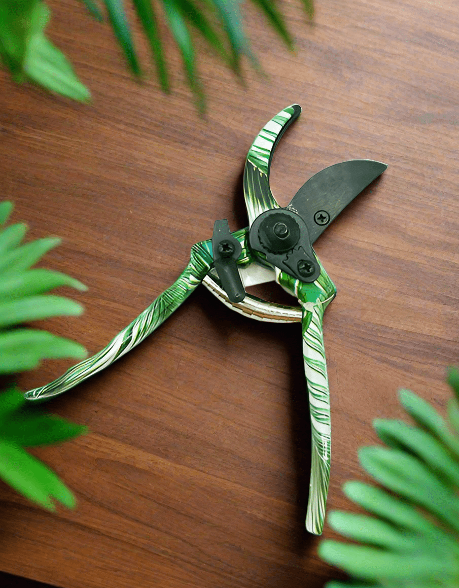 Gardening Clippers - Impala Online