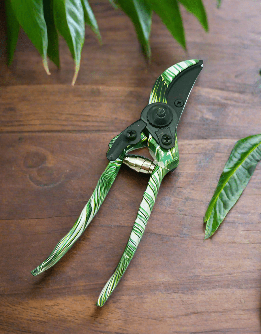 Gardening Clippers - Impala Online