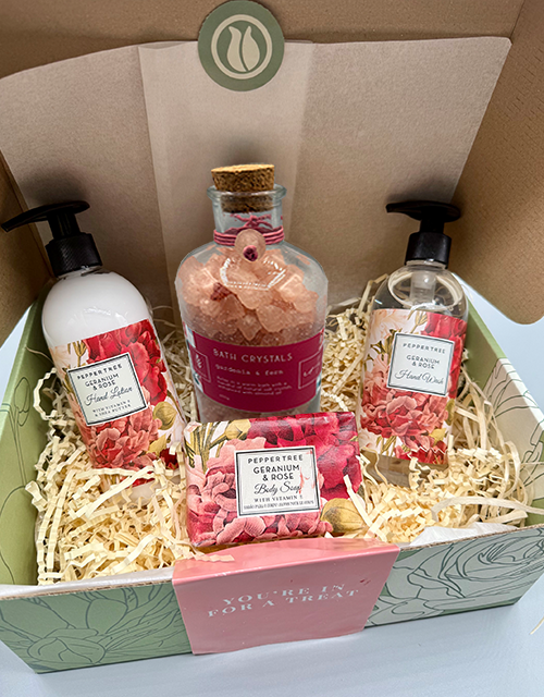 Geranium & Rose Gift Box - Impala Online