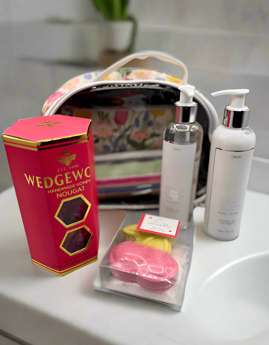 Luxury Flora Gift Box - Impala Online