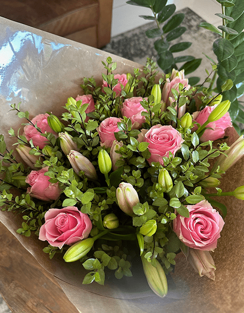 Pink Pearl Roses & Lilies Bouquet - Impala Online