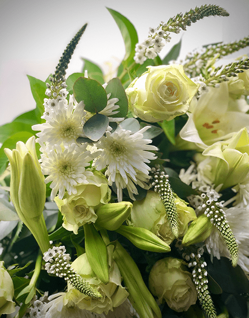 Elegant White Bouquet - Impala Online