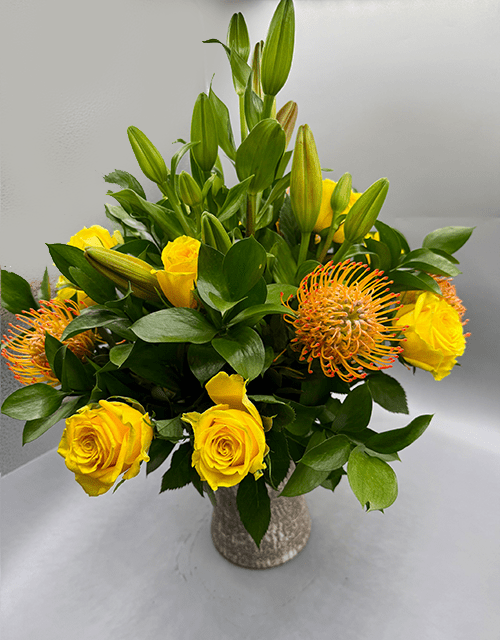 Beautiful Orange Rose and lily Arrangement - Impala Online