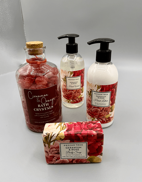 Cinnamon, Geranium & Rose Gift Box - Impala Online
