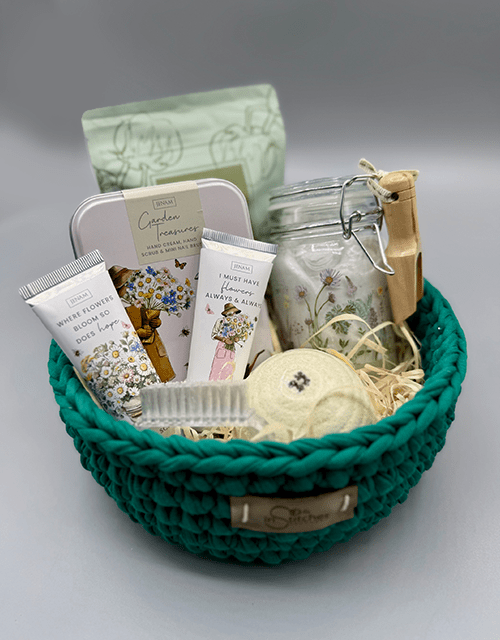 Garden Treasures Gift Basket - Impala Online