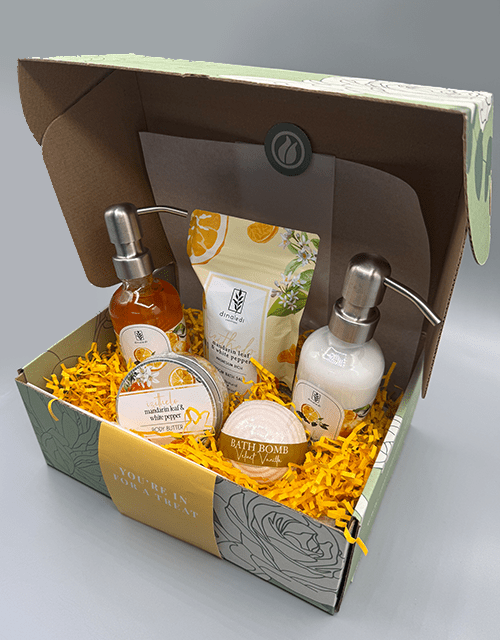 Mandarin leaf & White Pepper Gift Box - Impala Online