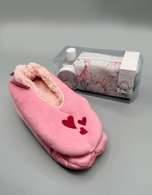 Slipper & Protea Gift Basket - Impala Online