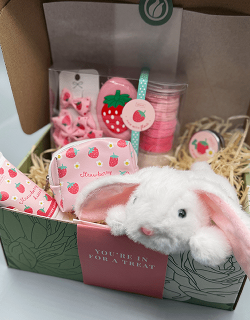 Strawberry Kisses Gift Box - Impala Online
